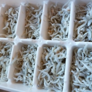 離乳食 しらす干し冷凍保存 レシピ 作り方 By なんでも屋283 楽天レシピ 離乳食 しらす干し冷凍保存 レシピ 作り方 By なんでも屋283 楽天レシピ